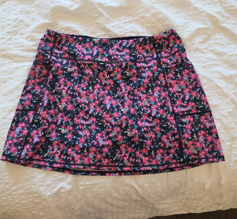 Skechers Golf/ Tennis Navy Mini Skirt with Pink Floral Print